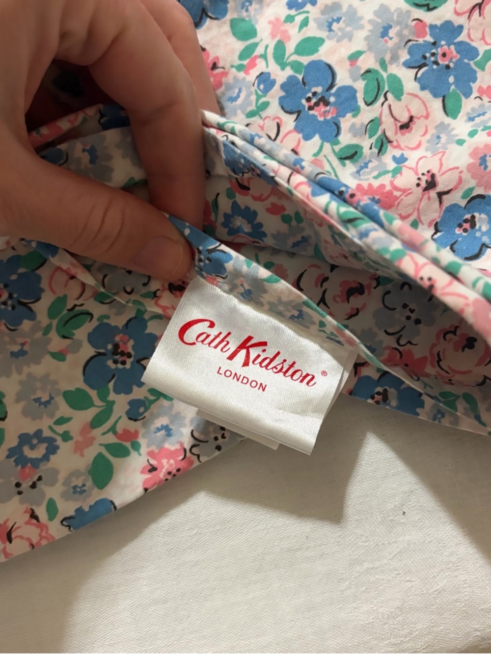 Cath Kidston London twin flat sheet - Picture 2 of 2
